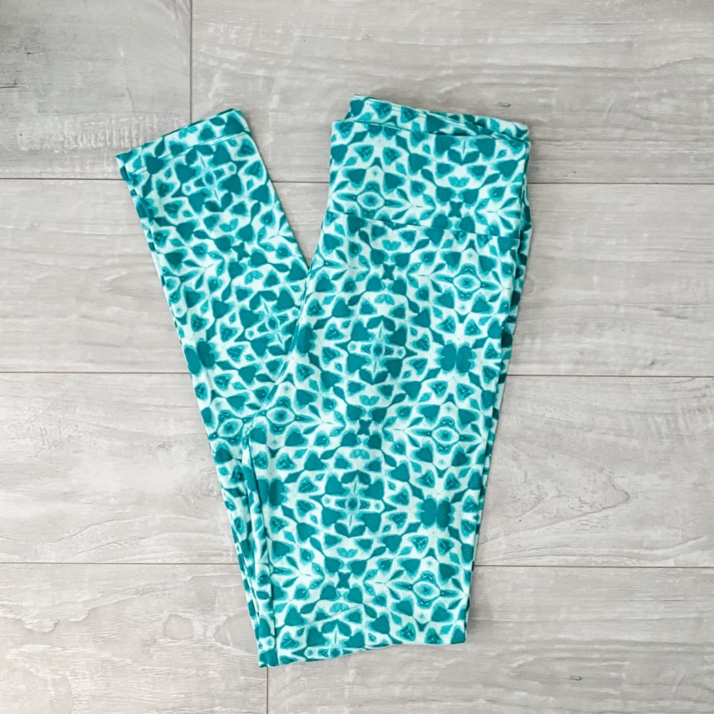 Lularoe Shamrock Leggings OS